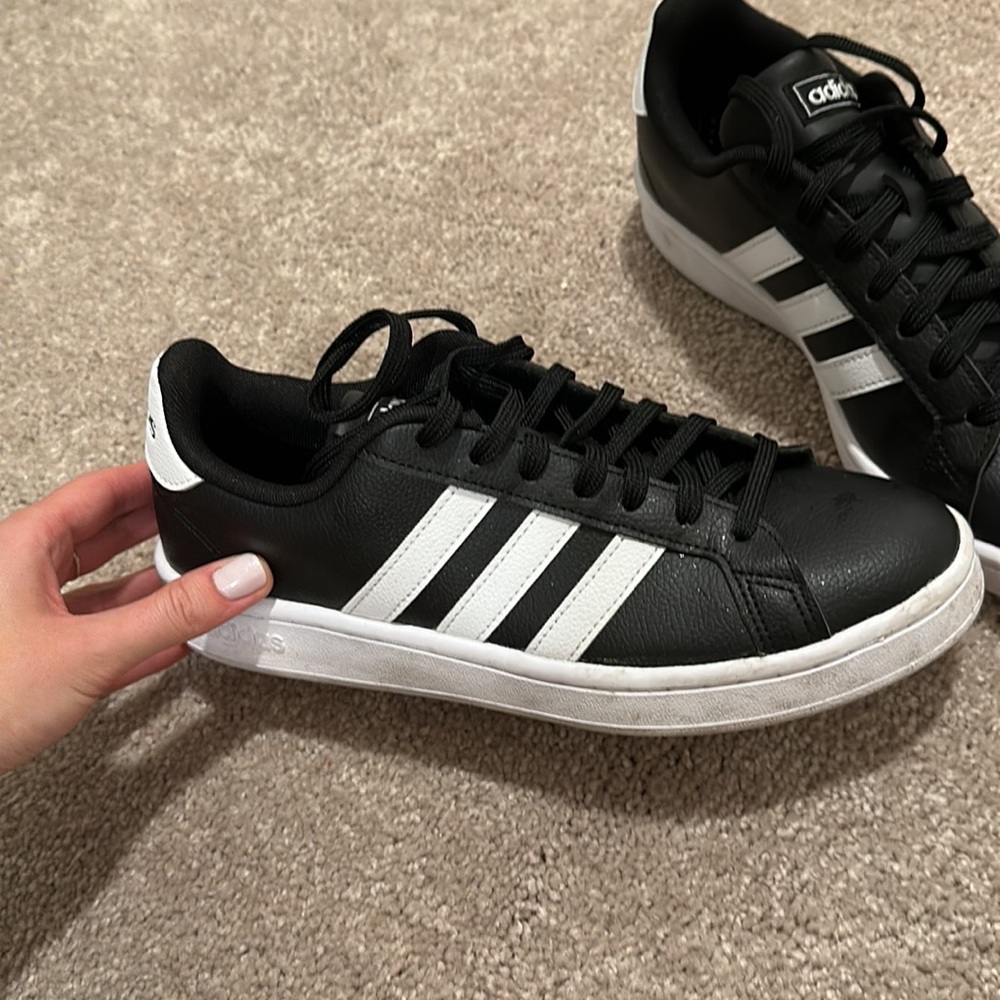 Adidas cloud foam comfort 3 strip black sneaker